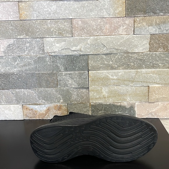 🎁 ECCO Women's Therap Futuristic Leather Slip On Stretch Trainers Shoes - Picture 9 of 10